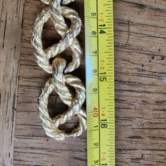 Fashion Jewelry Bold Gold Tone Rope Knot Pretzel Statement Necklace Chunky - Picture 5 of 5